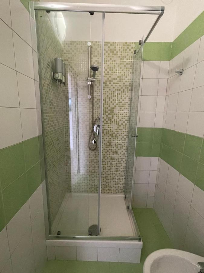 La Finestra Sul Mare B&B Crotone Exteriör bild