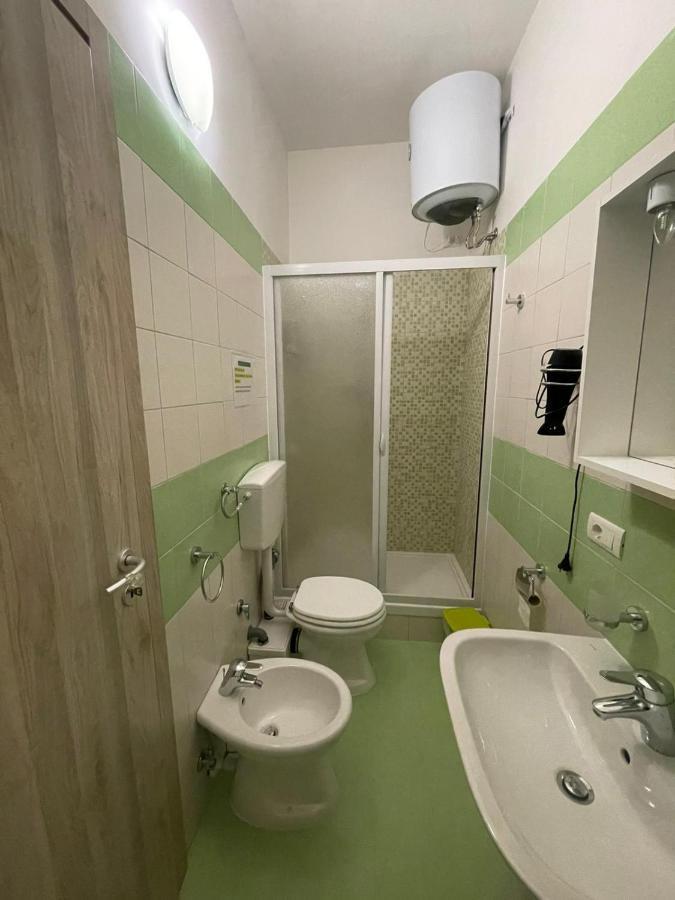 La Finestra Sul Mare B&B Crotone Exteriör bild