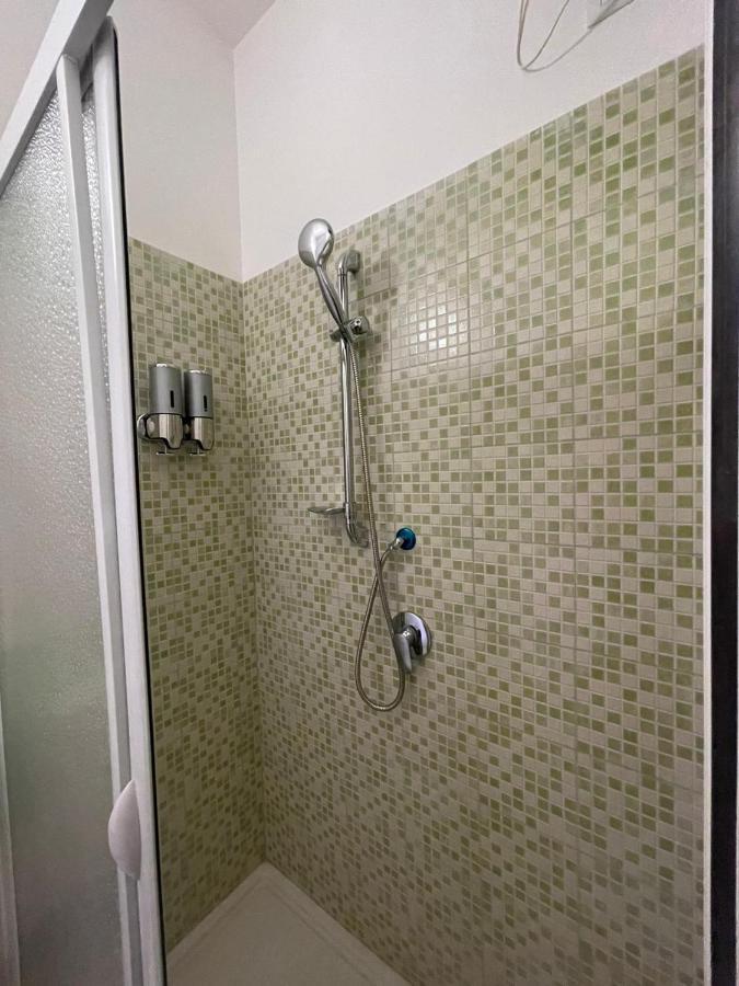 La Finestra Sul Mare B&B Crotone Exteriör bild