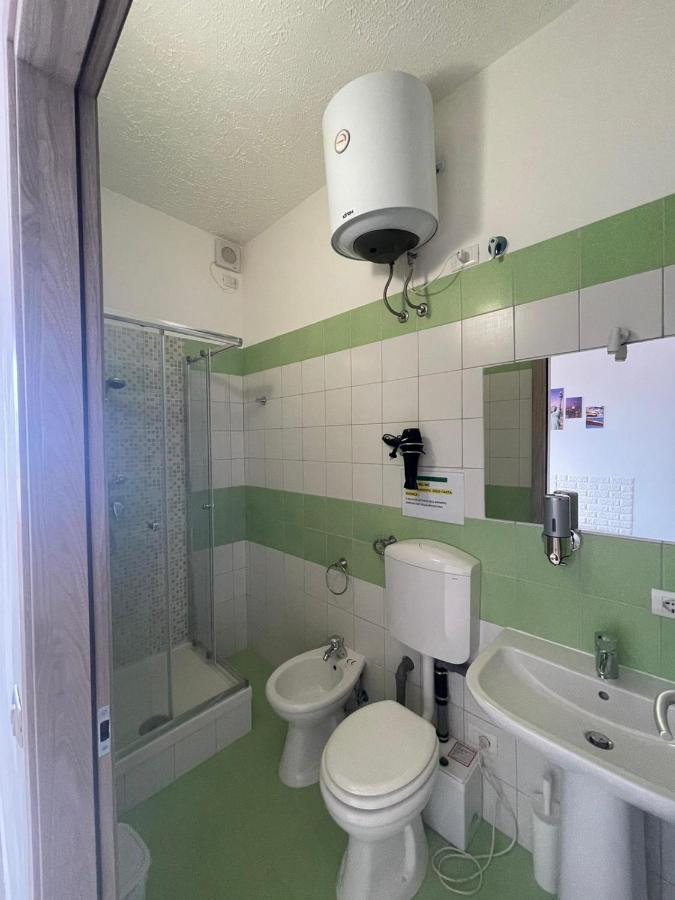 La Finestra Sul Mare B&B Crotone Exteriör bild